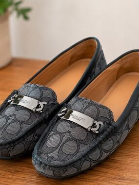 Coach Olive Signature C Logo Loafers Black Gray Canvas Flats Women's Size 9B EU